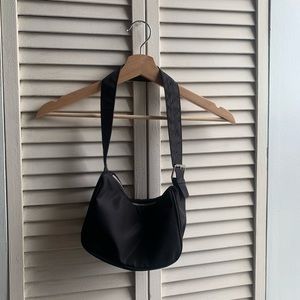 Black wild fable mini purse
